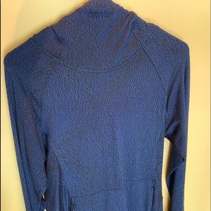 LULULEMON black and blue hoodie.